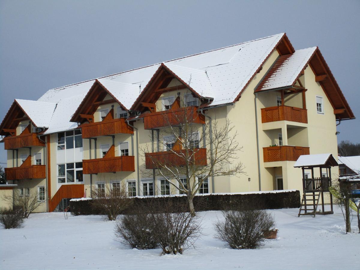 Radhotel Schischek Oberpurkla Exteriör bild
